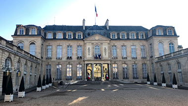 elysee_380.jpg